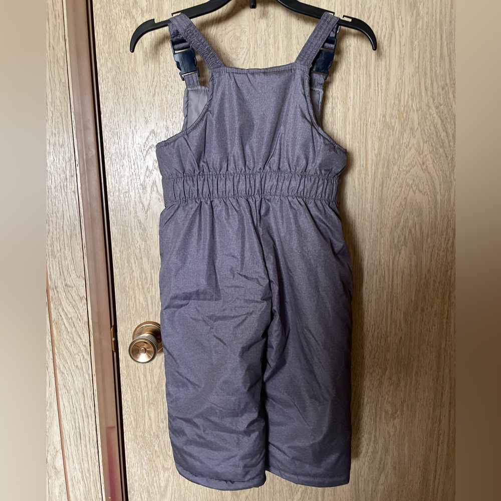 ⏳️DONATING 7/20 》Oshkosh | toddler snow suit - Picture 3 of 4